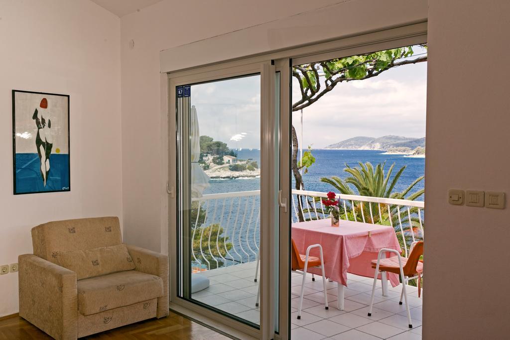 Apartments Bicanic Hvar Town Bagian luar foto