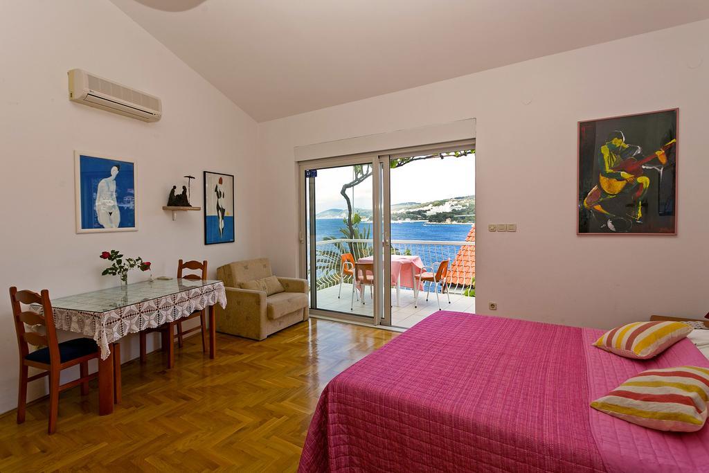 Apartments Bicanic Hvar Town Bagian luar foto