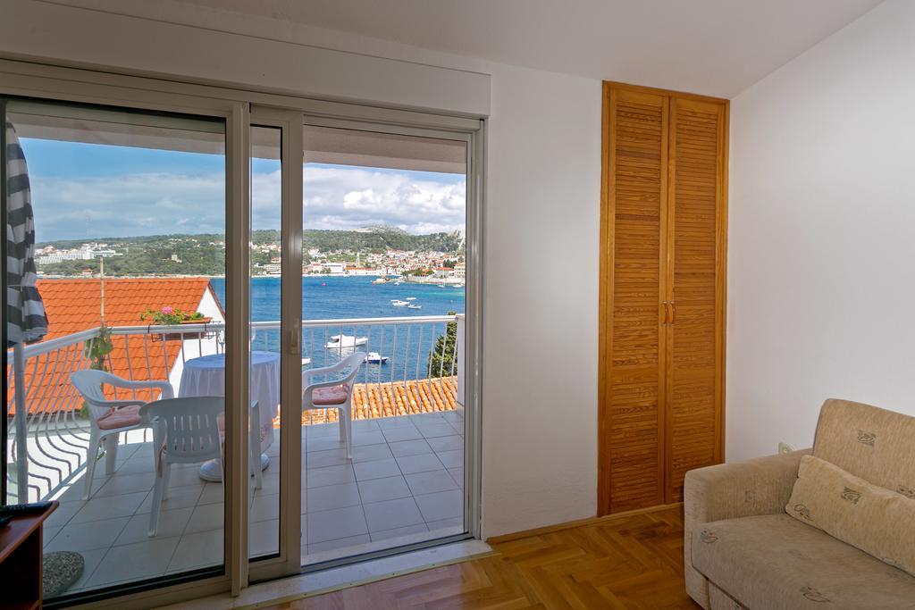 Apartments Bicanic Hvar Town Bagian luar foto