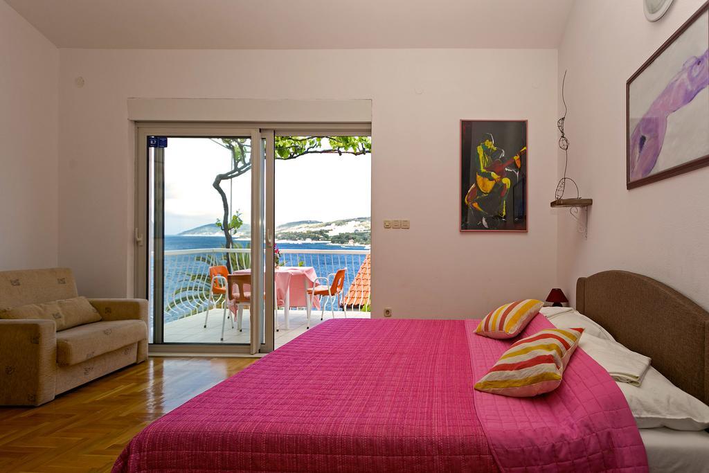 Apartments Bicanic Hvar Town Bagian luar foto